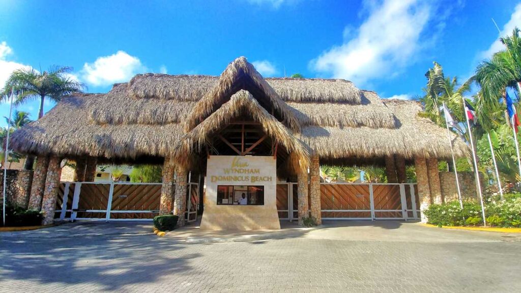 The entrance of Viva Wyndham Dominicus Beach