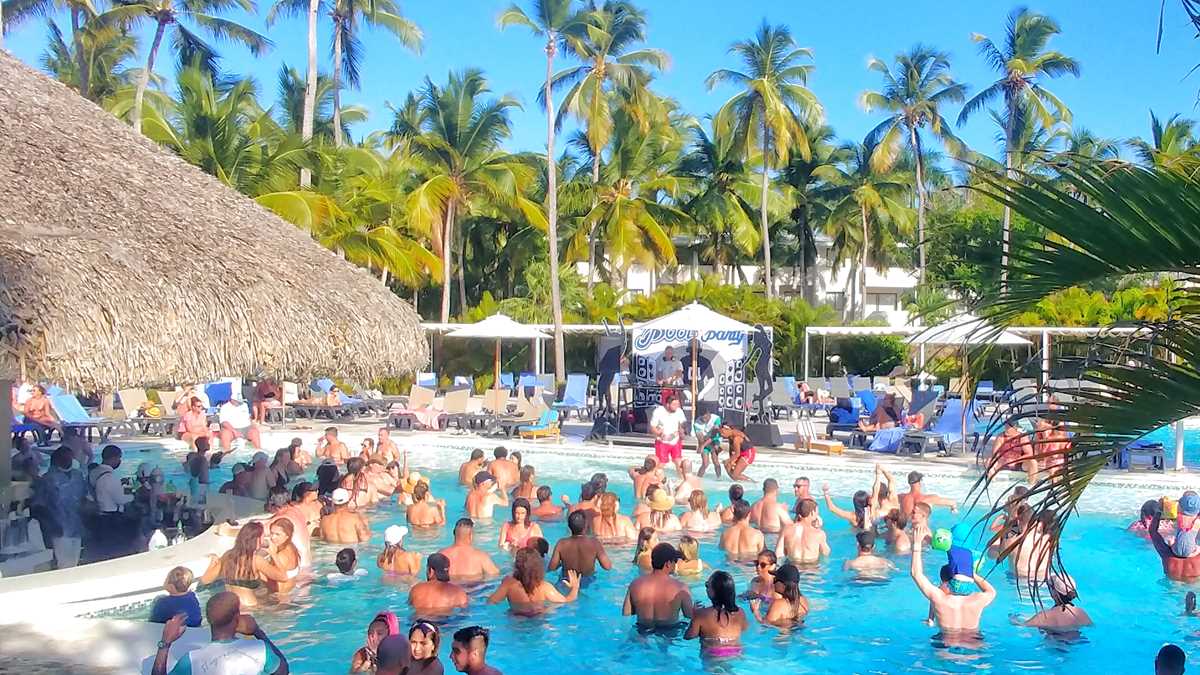 Best Party Resorts in Punta Cana picture